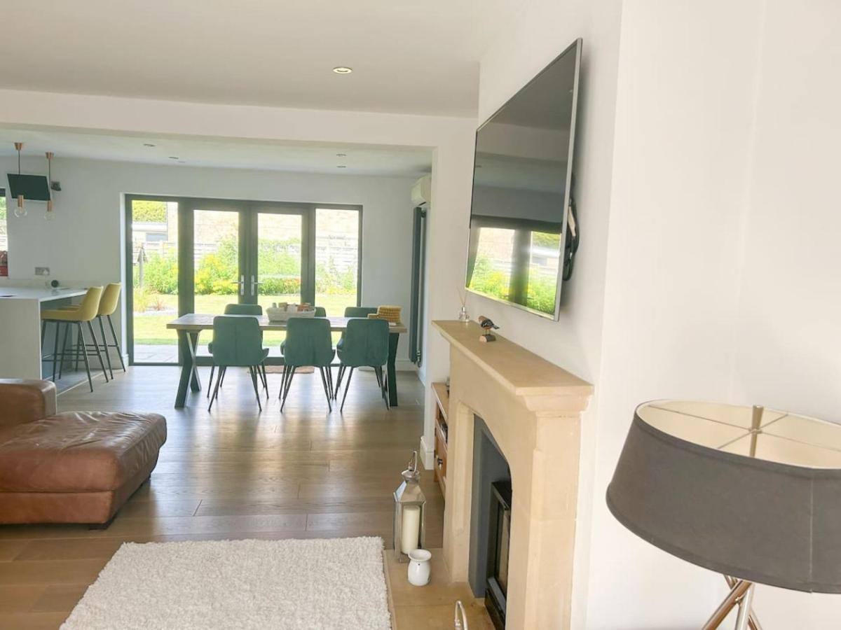 Villa Luxe 5 Bed House In Guildford. Morden Amenities à Normandy Extérieur photo